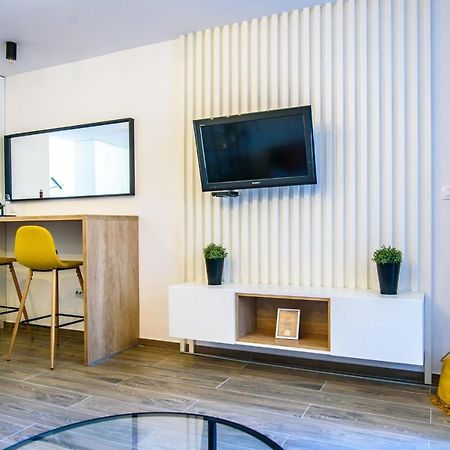 M&P- Lovely 1-Bedroom Condo With Free Parking Dubrovnik Exterior foto
